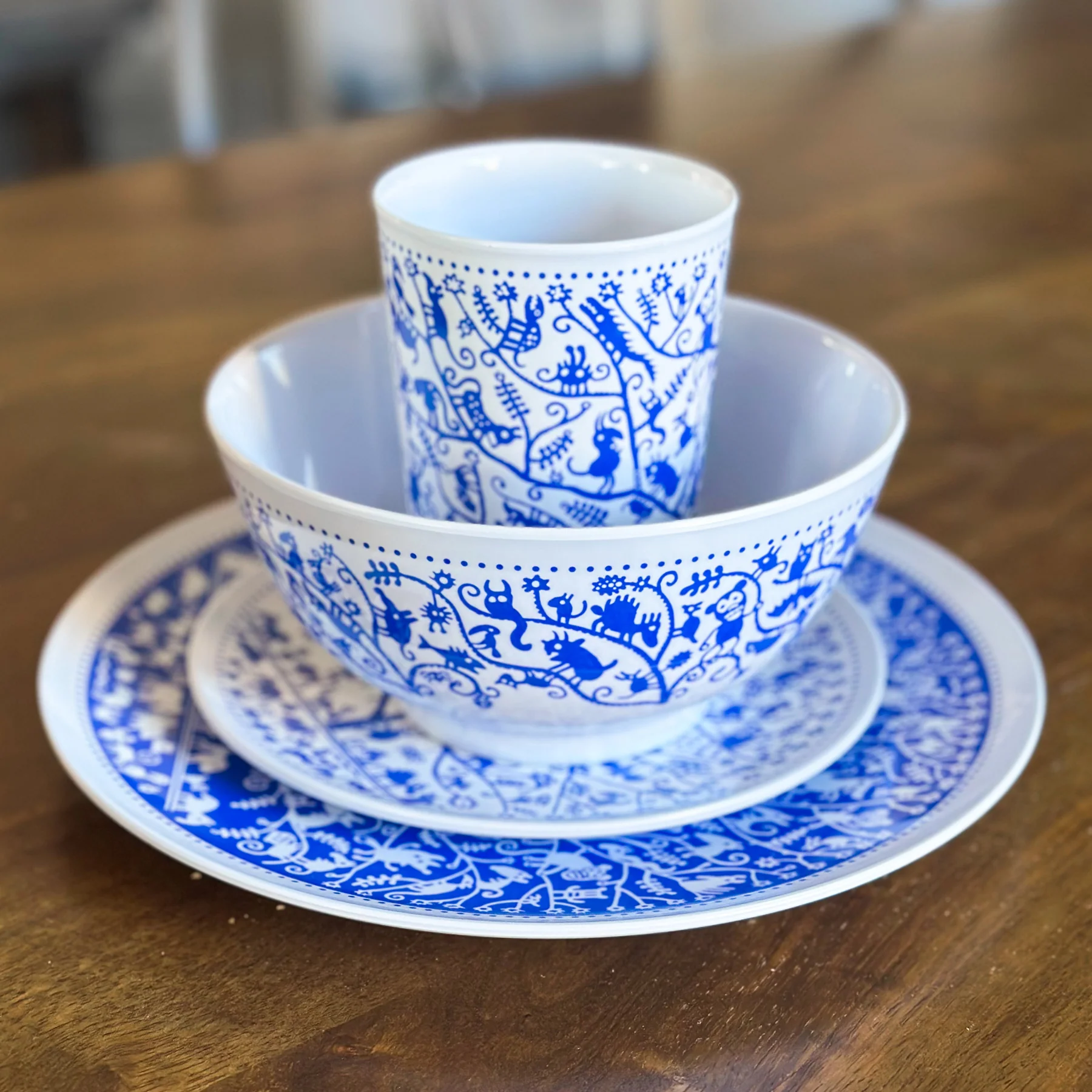 Critters Melamine Dinner Set (16-piece set) - Image 3