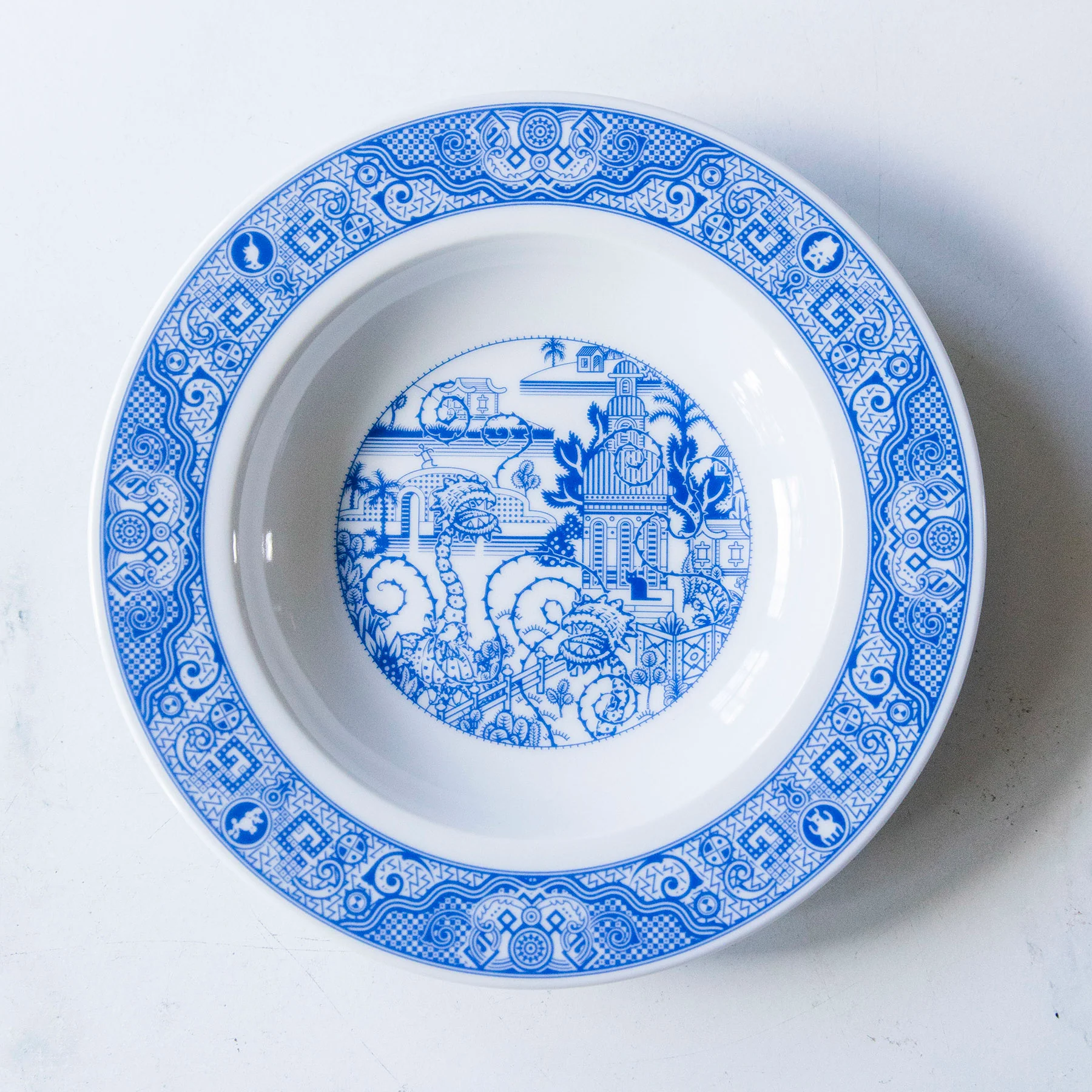 Vexations Shallow Bowls (Set of 4) - Image 5